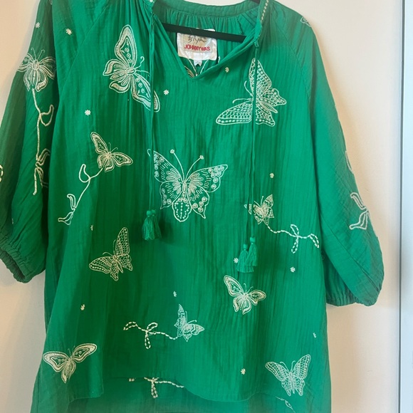 Johnny Was Green Boxy Blouse with Relaxed Fit - Picture 2 of 4